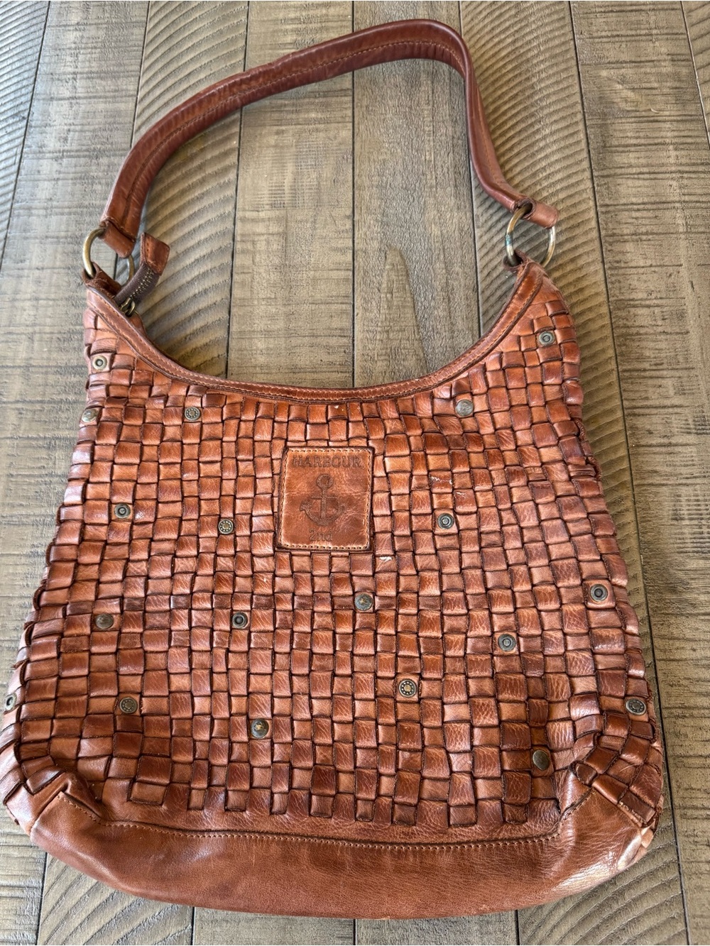 Harbour 2nd Tuula Woven Leather Riveted Distressed Hobo Shoulder Bag Purse - Picture 8 of 13